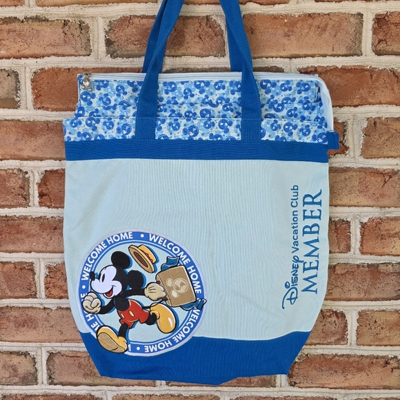 Disney Handbags - Disney Blue and White Vacation Club Member Tote Bag